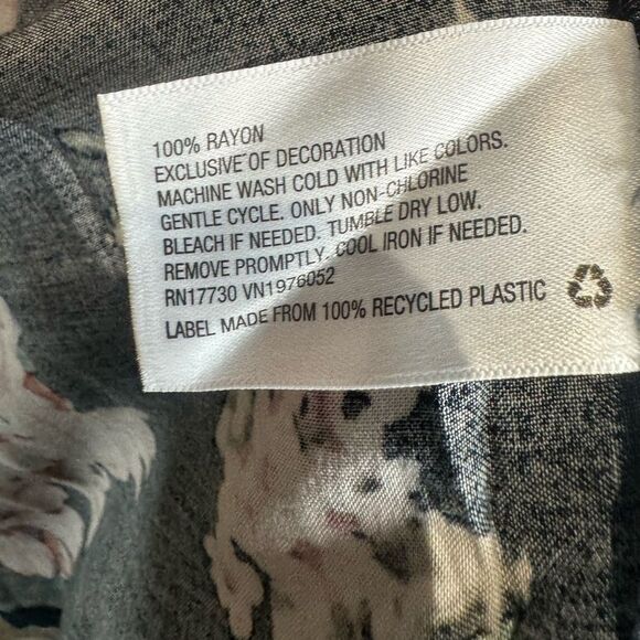 Dark navy and pink lace detail tiered floral babydoll dress size small - Picture 6 of 6